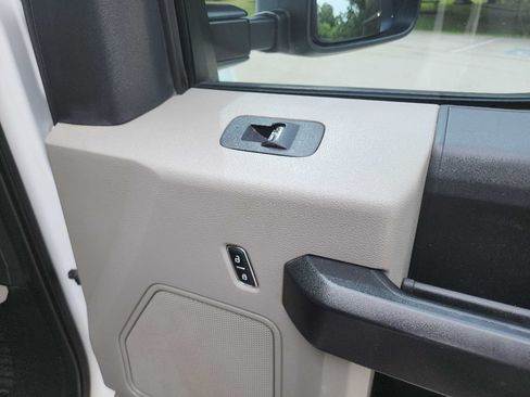 Used 2019 Ford F250 XL w/ Power Equipment Group RWD image 35
