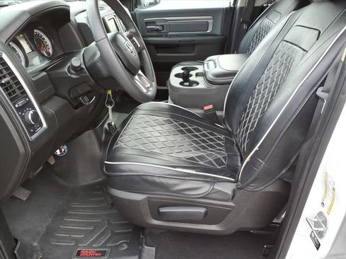 Used 2021 RAM 1500 Classic SLT AWD/4WD image 13