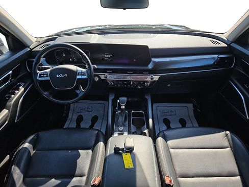 Used 2023 Kia Telluride LX AWD/4WD image 10