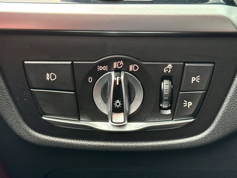 Certified 2021 BMW X4 xDrive30i w/ Executive Package image 36