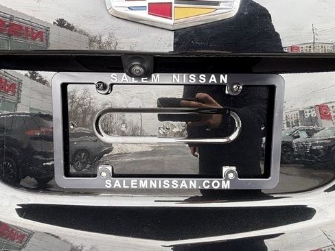 Used 2023 Cadillac XT4 Premium Luxury w/ Cold Weather Package image 21