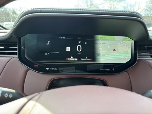 New 2026 Land Rover Range Rover Sport Dynamic SE image 9