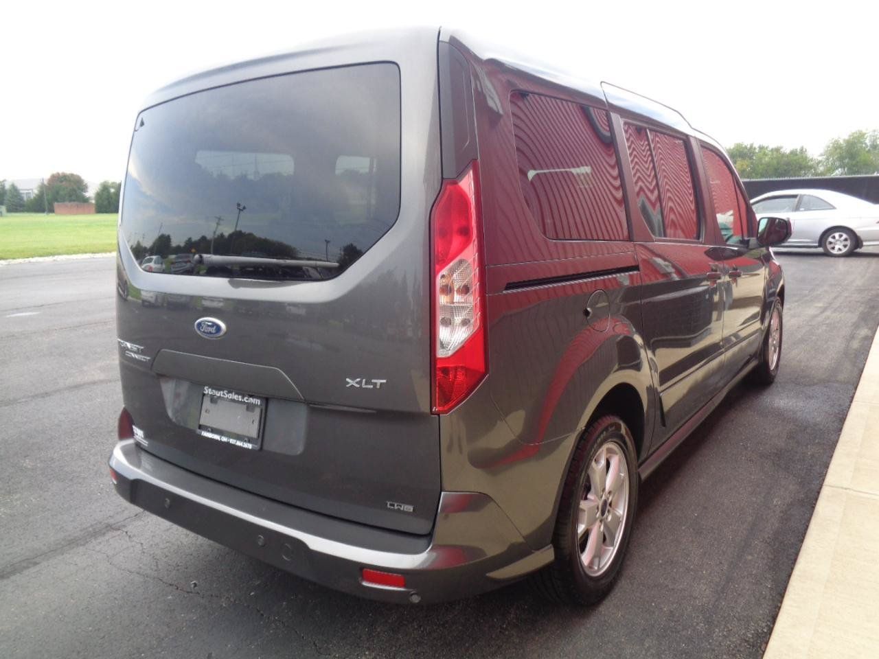Used 2016 Ford Transit Connect XLT FWD image 5