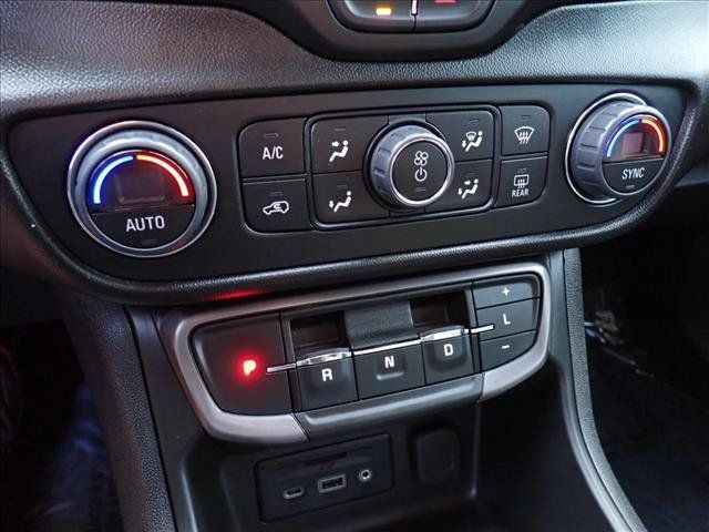 Used 2023 GMC Terrain AT4 AWD/4WD image 21