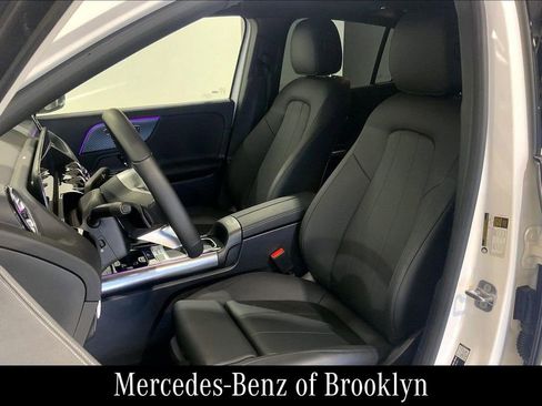 Certified 2026 Mercedes-Benz GLA 250 4MATIC image 10