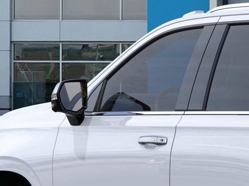 New 2026 Chevrolet Tahoe Premier w/ Sun And Tow Package AWD/4WD image 12