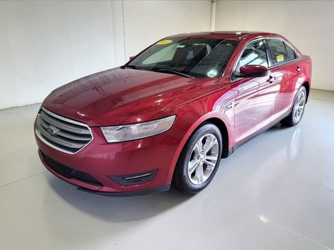 Used 2013 Ford Taurus SEL image 15