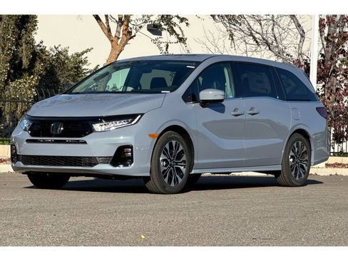 New 2026 Honda Odyssey Elite image 9