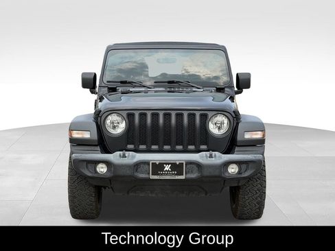 Used 2022 Jeep Wrangler Unlimited Sport w/ Sun And Sound Package AWD/4WD image 3