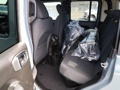 New 2026 Jeep Gladiator Willys AWD/4WD image 17