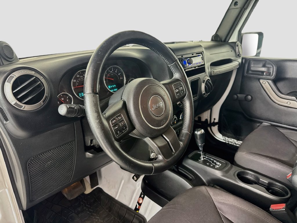 Used 2014 Jeep Wrangler Unlimited Sport AWD/4WD image 10