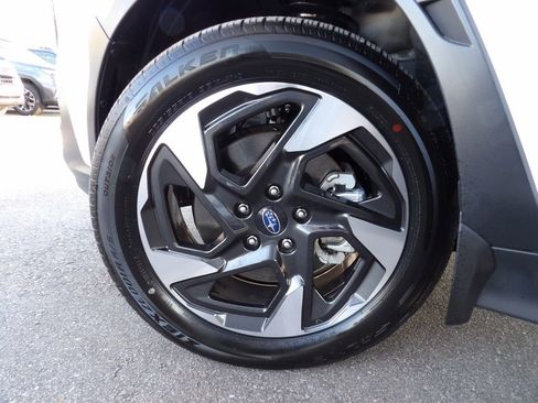 Used 2025 Subaru Crosstrek 2.5i Limited w/ Popular Package #3A image 29