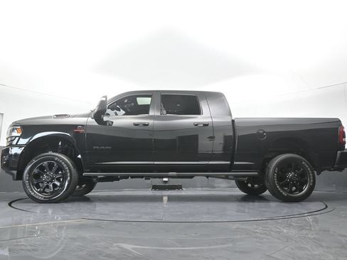Used 2024 RAM 2500 Laramie w/ Night Edition AWD/4WD image 60