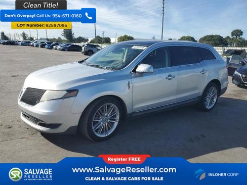 Used 2013 Lincoln MKT AWD image 1