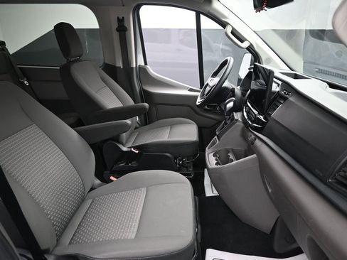 Used 2024 Ford Transit 350 XLT RWD image 31