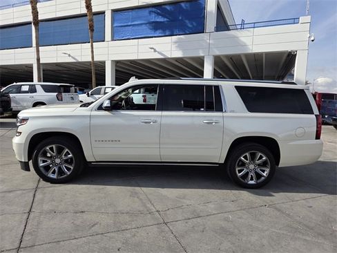 Certified 2015 Chevrolet Suburban LTZ image 3