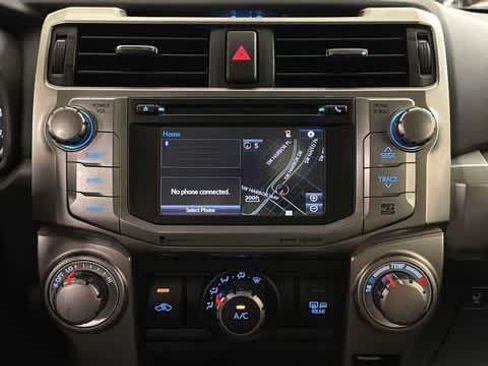 Used 2018 Toyota 4Runner SR5 RWD image 17