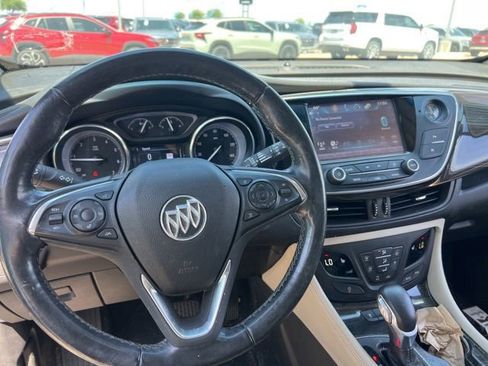 Used 2019 Buick Envision Essence FWD image 8