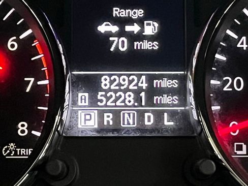 Used 2012 Nissan Rogue SL image 22