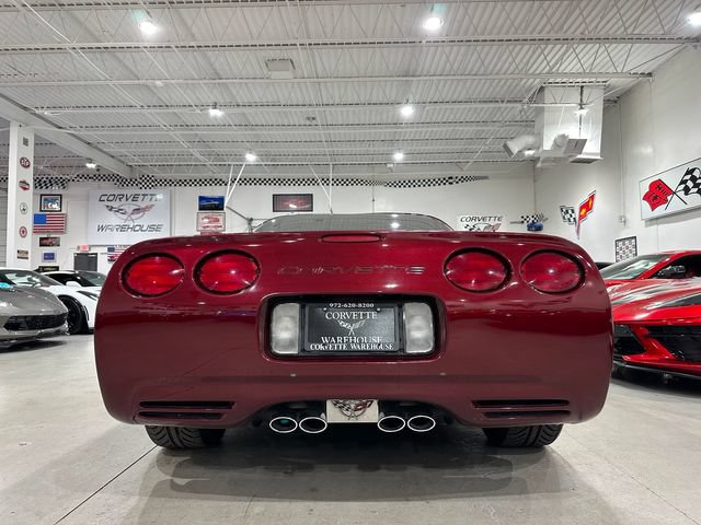 Used 2003 Chevrolet Corvette Coupe w/ Preferred Equipment Group RWD image 18