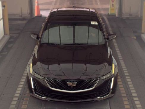 Used 2020 Cadillac CT5 Premium Luxury RWD image 2
