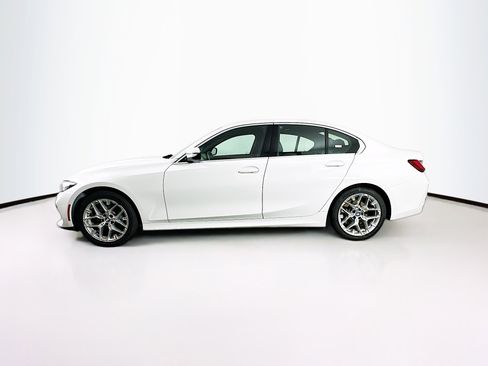 Used 2025 BMW 330i Sedan image 4