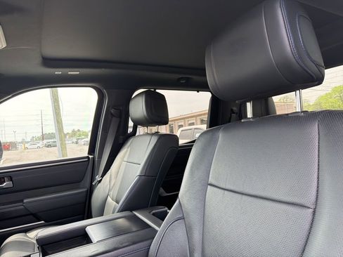 Used 2023 Toyota Tundra Platinum image 9