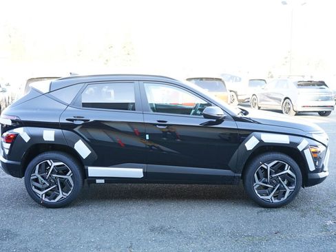New 2026 Hyundai Kona SEL Premium AWD/4WD image 6