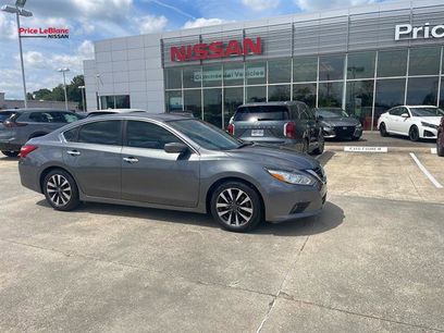 Used 2017 Nissan Altima 2.5 SV