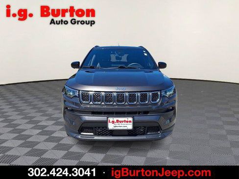 Certified 2023 Jeep Compass Latitude AWD/4WD image 2