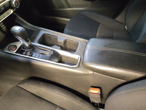 Used 2023 Nissan Sentra SV FWD image 26
