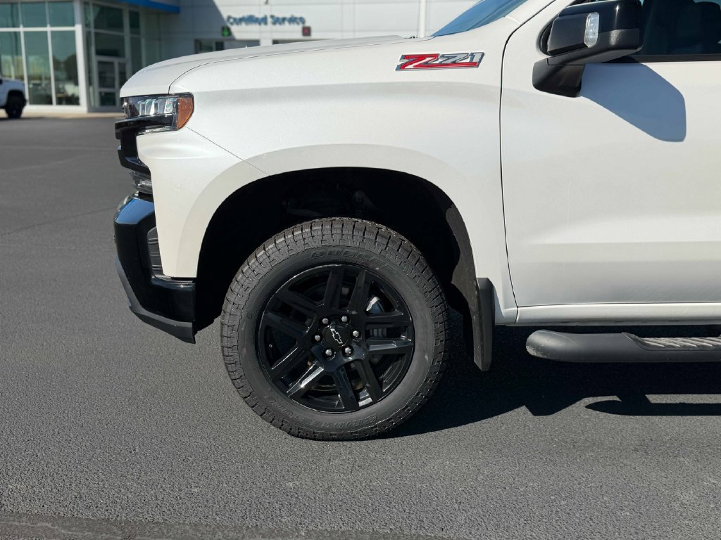 Used 2022 Chevrolet Silverado 1500 LT Trail Boss w/ LT Trail Boss Premium Package AWD/4WD image 13