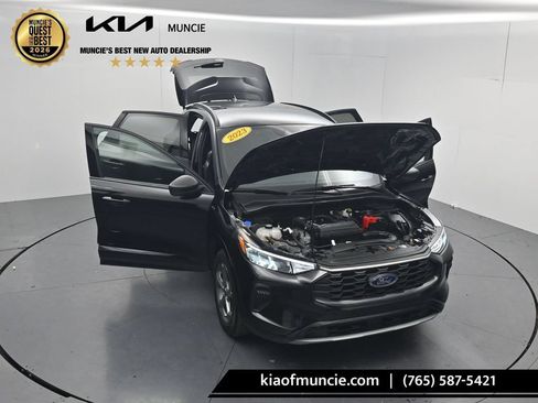 Used 2023 Ford Escape ST-Line w/ Tech Pack #1 AWD/4WD image 55