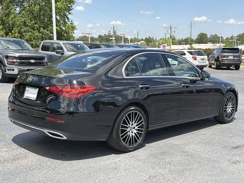 Used 2025 Mercedes-Benz C 300 Sedan image 6
