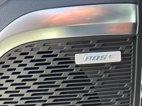 Used 2025 Buick Enclave Preferred AWD/4WD image 24