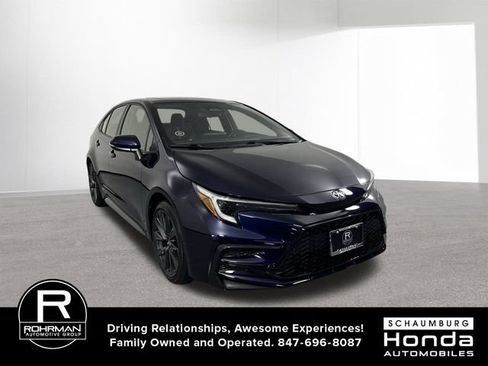 Used 2024 Toyota Corolla SE w/ SE Package AWD/4WD image 3