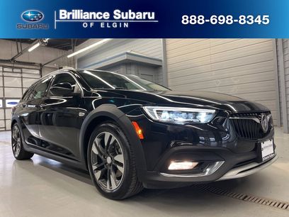 Used 2019 Buick Regal Essence w/ Driver Confidence Package I