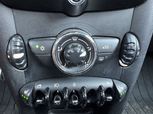 Used 2012 MINI Cooper S image 22