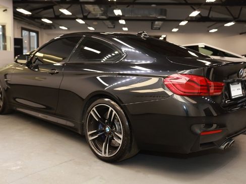 Used 2019 BMW M4 Coupe w/ Executive Package image 5