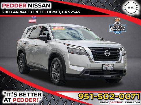 Used 2024 Nissan Pathfinder S FWD image 1