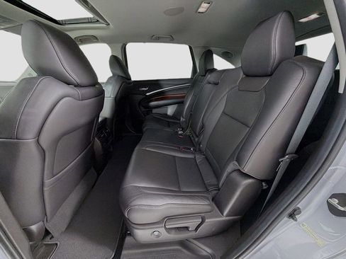 Used 2016 Acura MDX SH-AWD image 25
