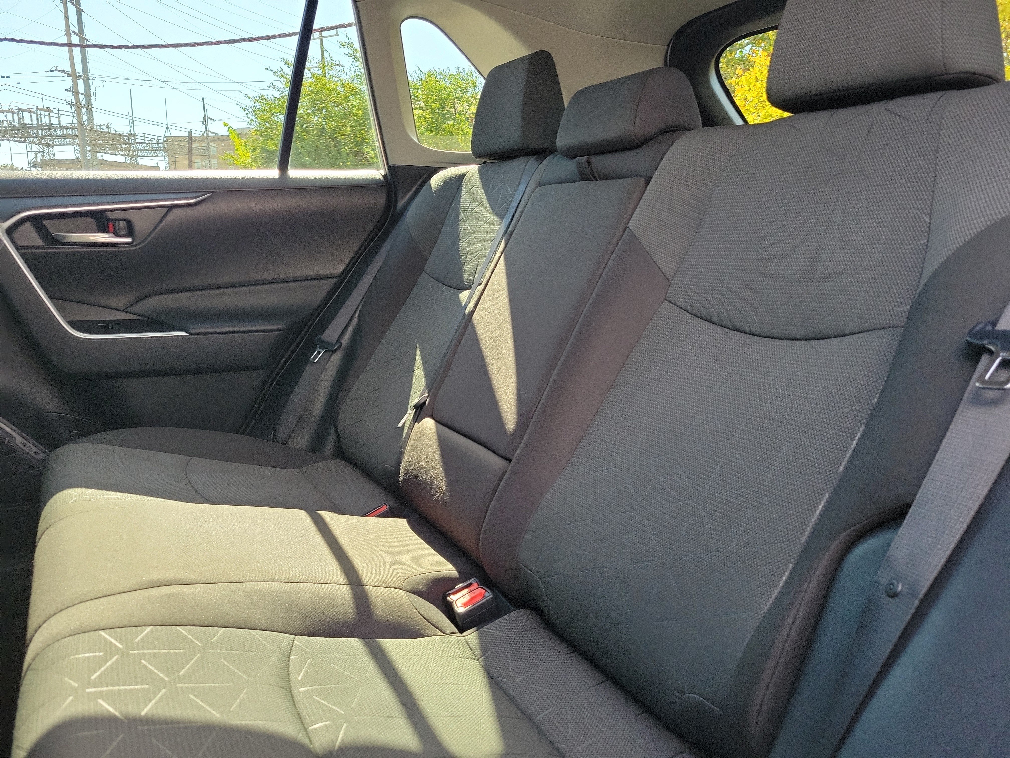 Used 2024 Toyota RAV4 XLE FWD image 13
