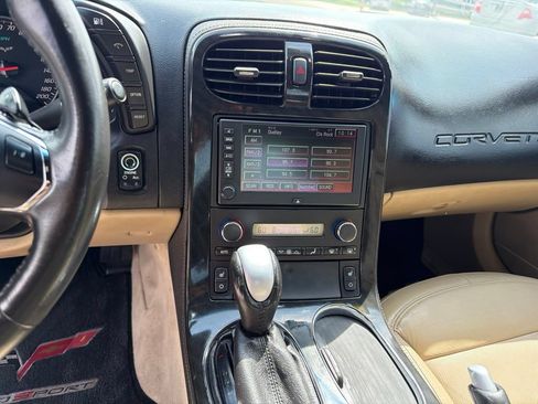 Used 2012 Chevrolet Corvette Grand Sport w/ 3LT Preferred Equipment Group RWD image 8