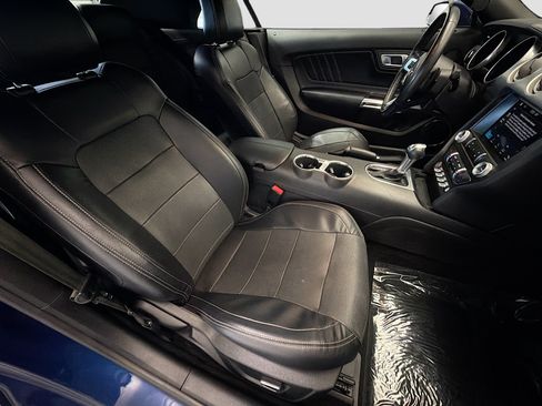 Used 2019 Ford Mustang Premium RWD image 14