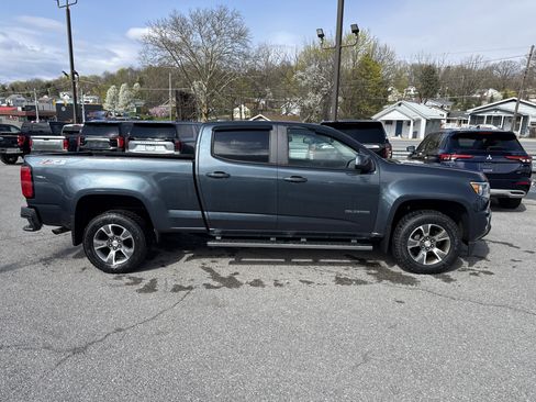 Used 2020 Chevrolet Colorado Z71 image 2