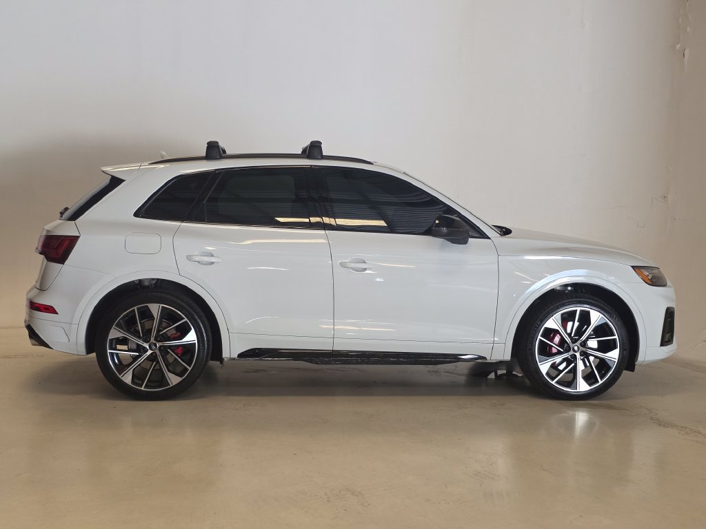 Certified 2023 Audi SQ5 Premium Plus w/ Premium Plus Package AWD/4WD image 4