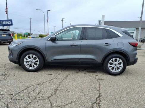 Certified 2023 Ford Escape Active w/ Tech Pack #2 AWD/4WD image 4