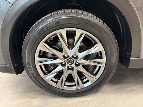 Used 2019 MAZDA CX-5 Signature image 23