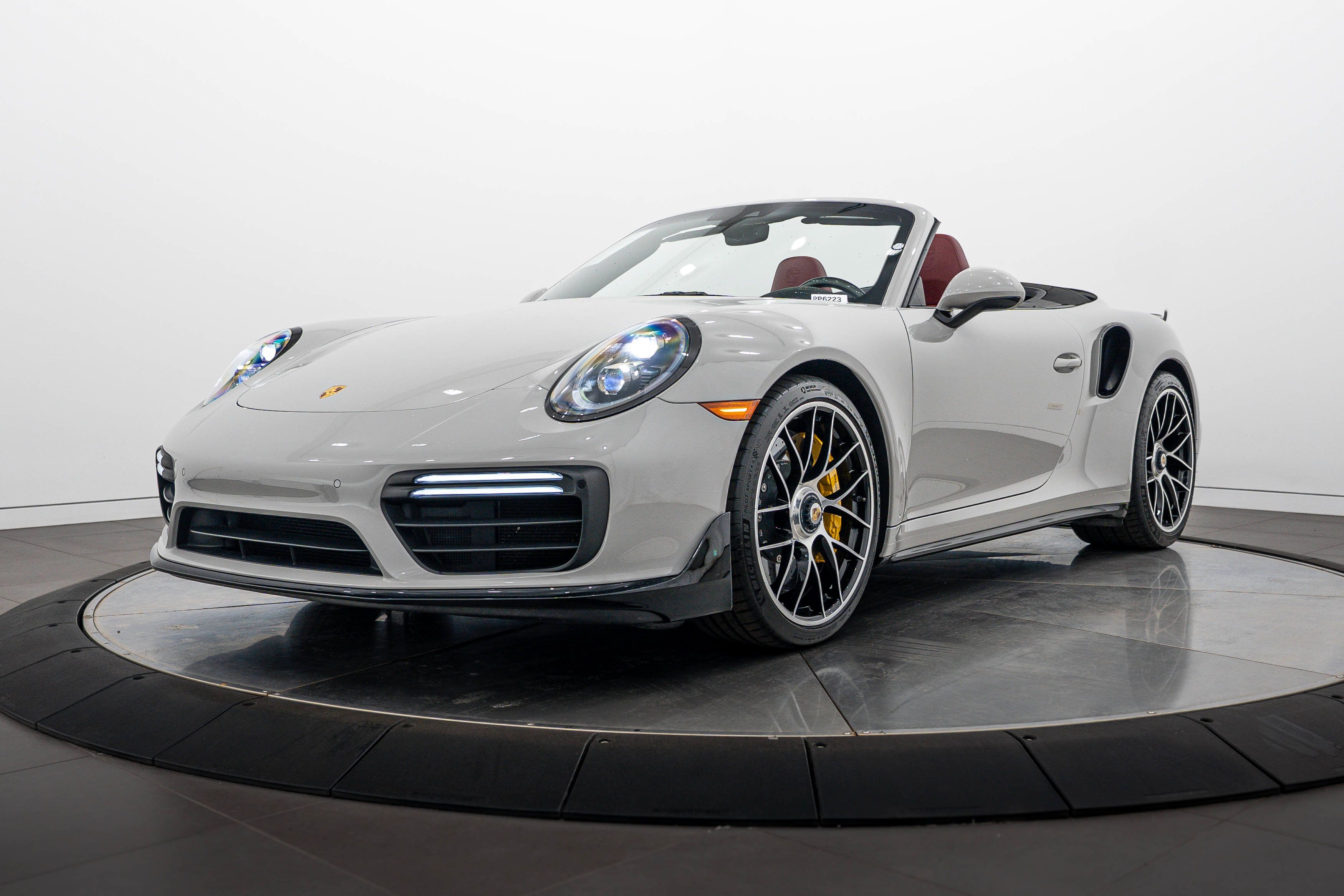 Certified 2019 Porsche 911 Turbo S AWD/4WD image 1