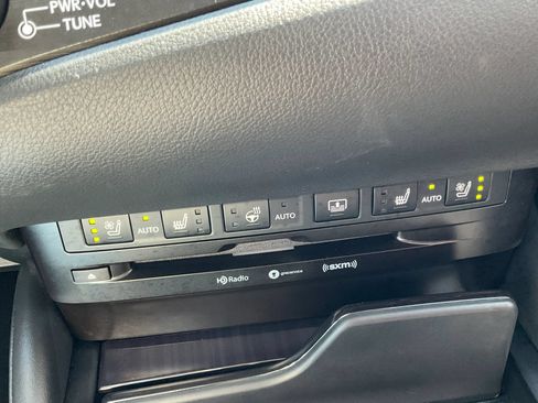 Used 2019 Lexus ES 350 w/ Accessory Package 2 FWD image 25